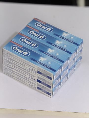 Oral B Small Size Toothpaste - Full Pack 35g x 12 - Oral B - Standard